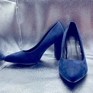 Unknown Blue Suede Platform Heels, 8.5
